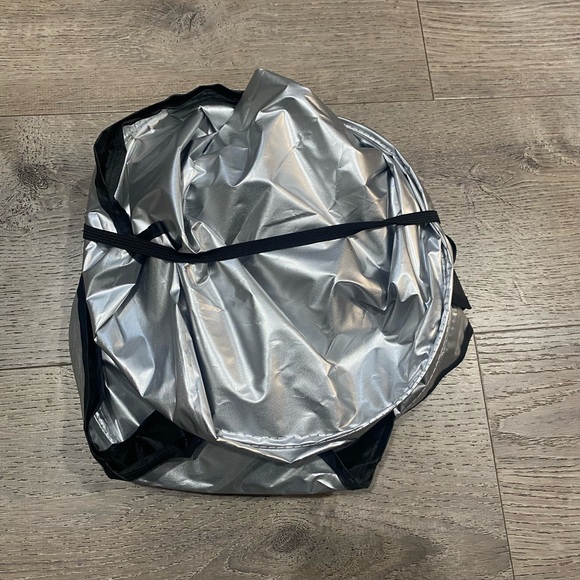 Windshield Sunshade - Picture 5 of 5